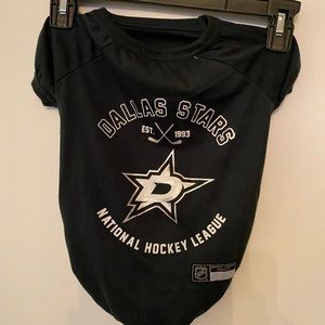 NHL nwot dog/cat tee Stars